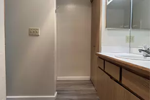 2826 NE 8th St, Renton, WA 98056 - Photo 19