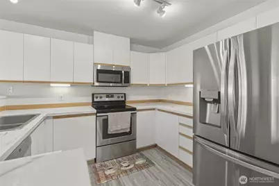 4120 S 223rd Street #301, Kent, WA 98032 - Photo 5