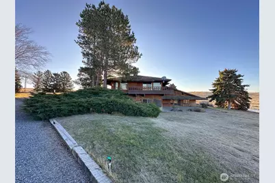 1303 Nightingale Road, Wapato, WA 98951 - Photo 5