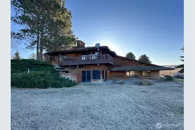 1303 Nightingale Road, Wapato, WA 98951 - Photo 3