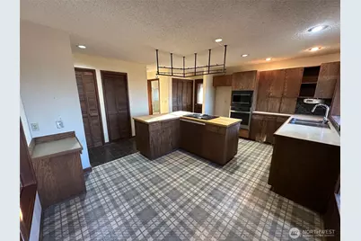 1303 Nightingale Road, Wapato, WA 98951 - Photo 13