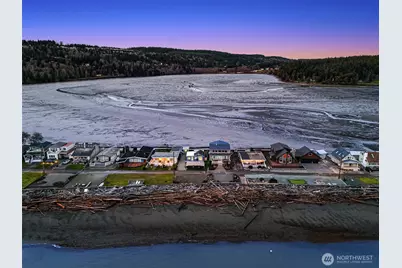 289 Driftwood Shores Road, Camano Island, WA 98282 - Photo 3