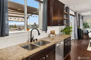 912 77th Dr SE, Lake Stevens, WA 98258 - Photo 11