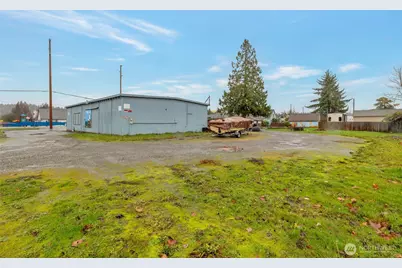 6216 20th Street E, Fife, WA 98424 - Photo 17