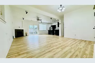 7720 181th Street E, Puyallup, WA 98375 - Photo 5