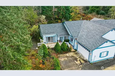 1083 5th Street, Steilacoom, WA 98388 - Photo 1