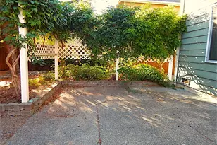 1016 Lawton Rd, Lynnwood, WA 98036 - Photo 31