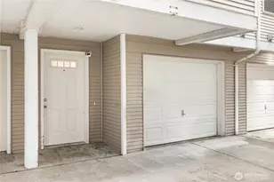 8521 Midvale Ave N, Seattle, WA 98103 - Photo 15