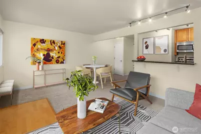 3636 Evanston Avenue N #12, Seattle, WA 98103 - Photo 5