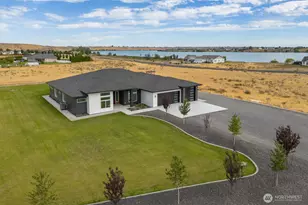 6773 Road E 2 NE, Moses Lake, WA 98837 - Photo 5