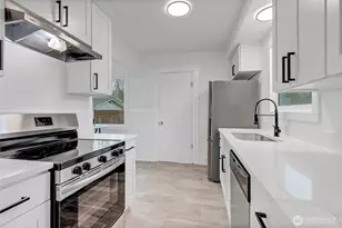 3002 S Proctor St, Tacoma, WA 98409 - Photo 7