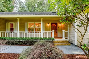 425 Baycliff Dr, Port Townsend, WA 98368 - Photo 7