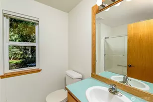 425 Baycliff Dr, Port Townsend, WA 98368 - Photo 25