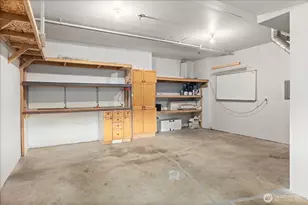 23300 SE Black Nugget Rd, Issaquah, WA 98029 - Photo 29