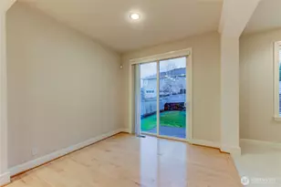 4604 230th Terrace SE, Sammamish, WA 98075 - Photo 9