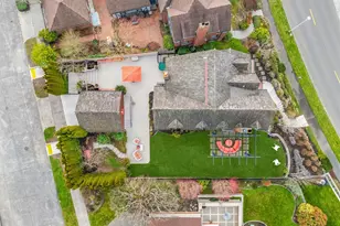 2256 W Viewmont Wy W, Seattle, WA 98199 - Photo 7