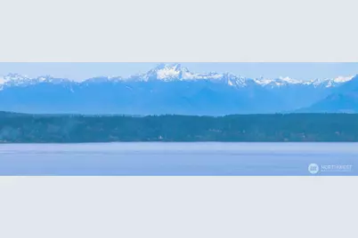 2256 W Viewmont Way W, Seattle, WA 98199 - Photo 5