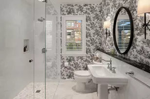 2256 W Viewmont Wy W, Seattle, WA 98199 - Photo 19