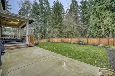 11821 SE 84th Street, Newcastle, WA 98056 - Photo 31