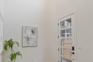 3436 33rd Ave W, Seattle, WA 98199 - Photo 5