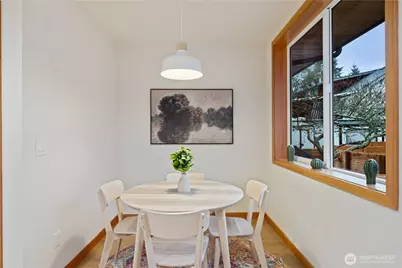 2844 22nd Avenue W, Seattle, WA 98199 - Photo 11