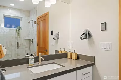 2844 22nd Avenue W, Seattle, WA 98199 - Photo 19