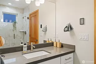 2844 22nd Ave W, Seattle, WA 98199 - Photo 19