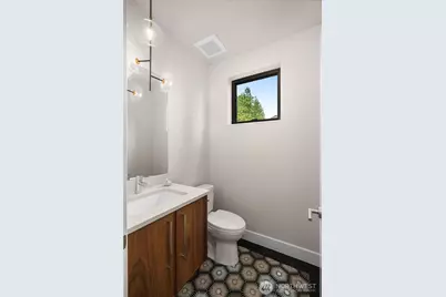 6038 50th Avenue NE #A, Seattle, WA 98115 - Photo 15