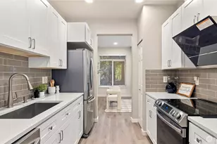 18010 NE 94th St, Redmond, WA 98052 - Photo 11