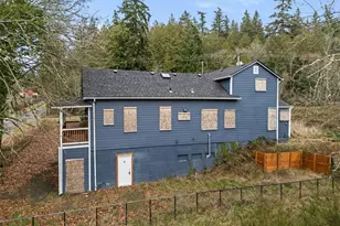 6323 Kitsap Way, Bremerton, WA 98312 - Photo 3