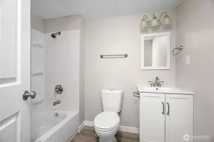 6323 Kitsap Way, Bremerton, WA 98312 - Photo 11