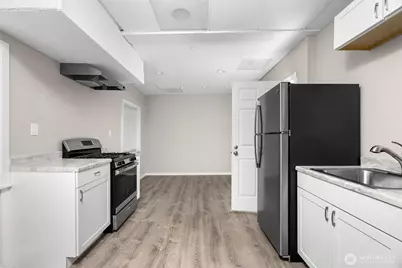 6323 Kitsap Way, Bremerton, WA 98312 - Photo 9