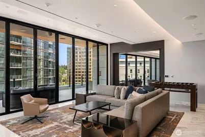 838 Avenue Square NE #1202, Bellevue, WA 98004 - Photo 13