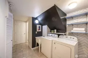 10020 18th Ave SW, Seattle, WA 98146 - Photo 17