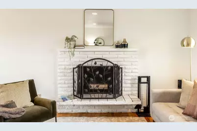 10020 18th Avenue SW, Seattle, WA 98146 - Photo 3