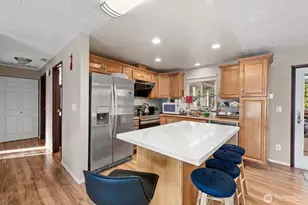 11214 SE 232nd St, Kent, WA 98031 - Photo 9