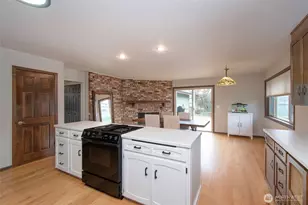 2016 W 4th St, Port Angeles, WA 98363 - Photo 21