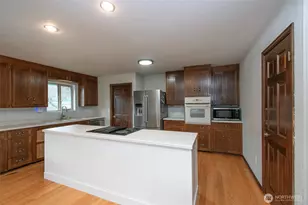 2016 W 4th St, Port Angeles, WA 98363 - Photo 23