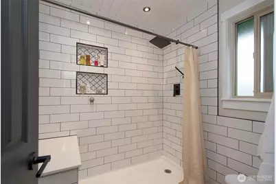 2016 W Fourth Street, Port Angeles, WA 98363 - Photo 37