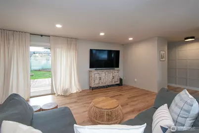 2016 W Fourth Street, Port Angeles, WA 98363 - Photo 11