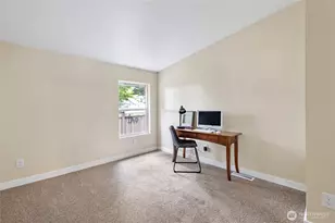 1320 N Oak Harbor St, Oak Harbor, WA 98277 - Photo 13