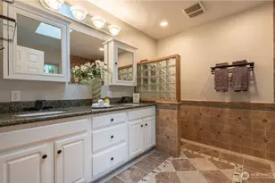 9170 Eagle Point Loop Rd SW, Lakewood, WA 98498 - Photo 15