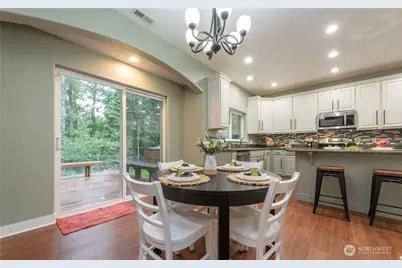 9170 Eagle Point Loop Road SW, Lakewood, WA 98498 - Photo 9