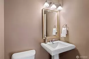 11320 SE 60th St, Bellevue, WA 98006 - Photo 19