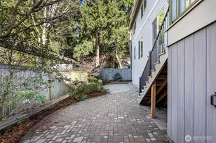 11320 SE 60th St, Bellevue, WA 98006 - Photo 37