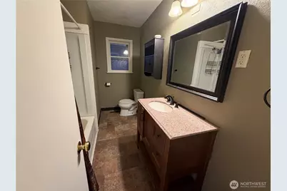 700 Schons Place, Wenatchee, WA 98801 - Photo 11