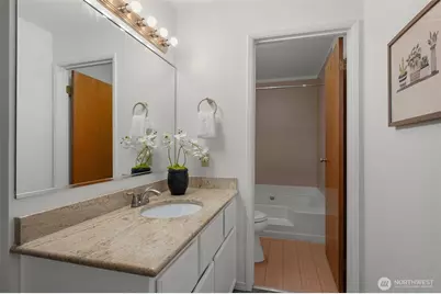 412 10th Street #B202, Kirkland, WA 98033 - Photo 17