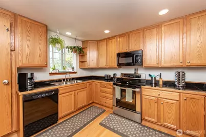 410 E Front Street, Port Angeles, WA 98362 - Photo 15