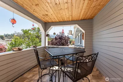 410 E Front Street, Port Angeles, WA 98362 - Photo 23