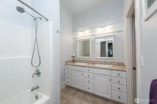 410 E Front St, Port Angeles, WA 98362 - Photo 13